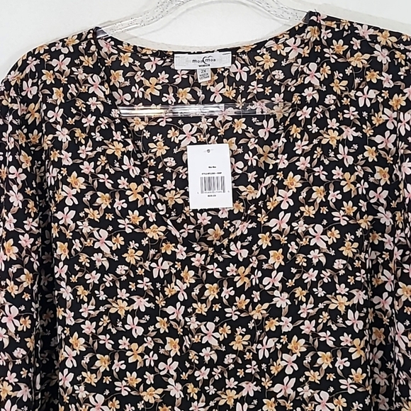 *NWT* MOA MOA Women's Long Sleeve Floral Peplum Top, size 2X - Picture 2 of 8